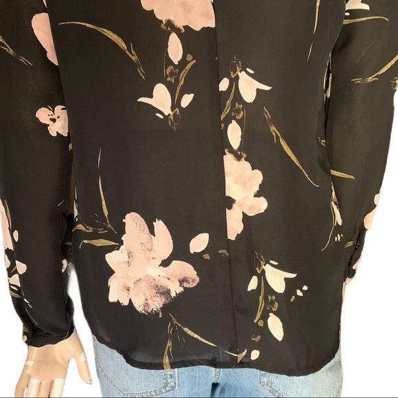 3/$30 Dynamite Choker V-Neck Floral Black Top Sz S - Picture 7 of 12